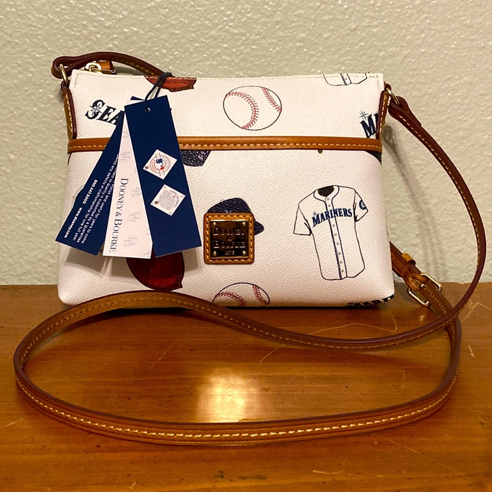 Dooney and Bourke Mariners Crossbody